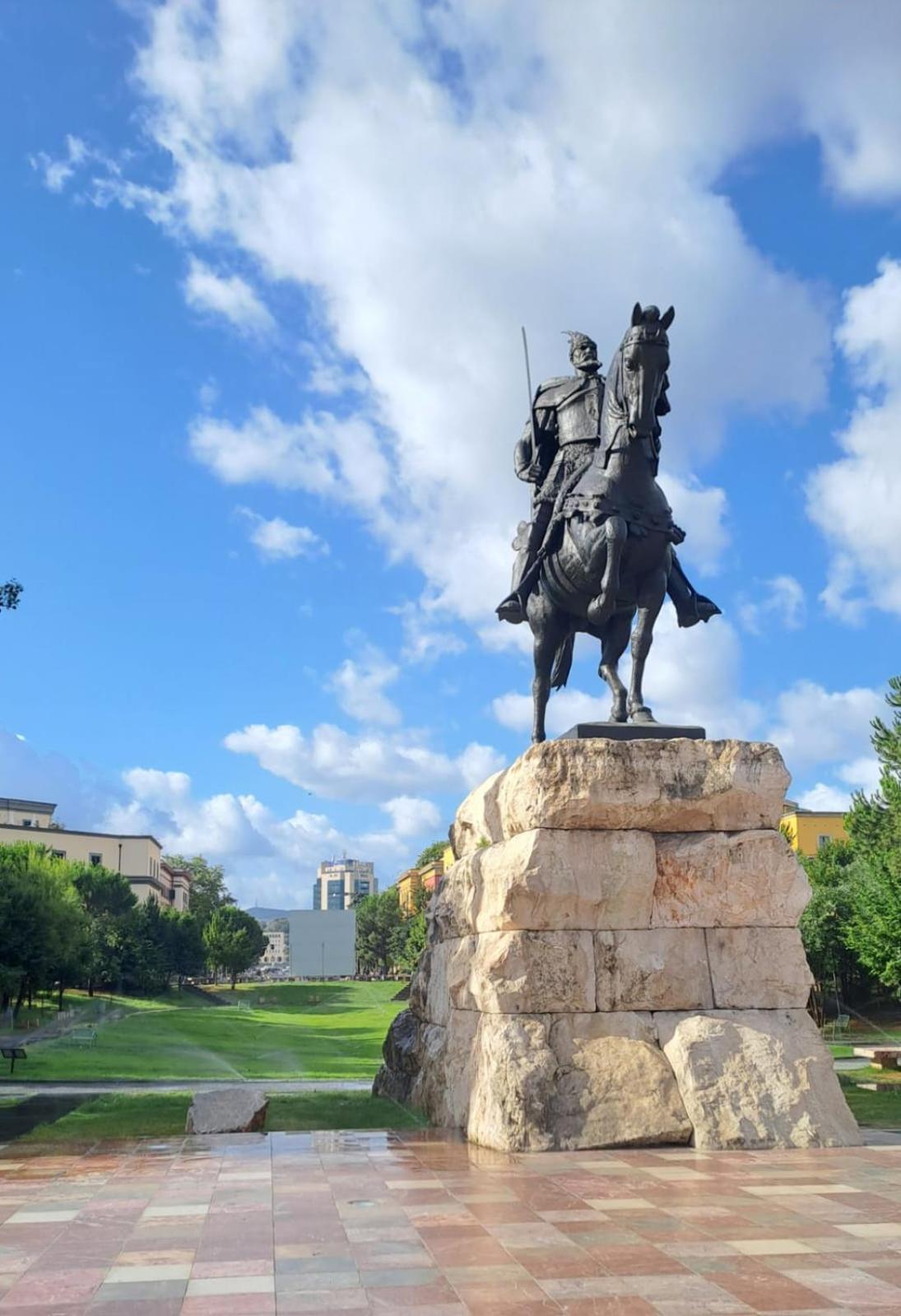 In The Center Tirana